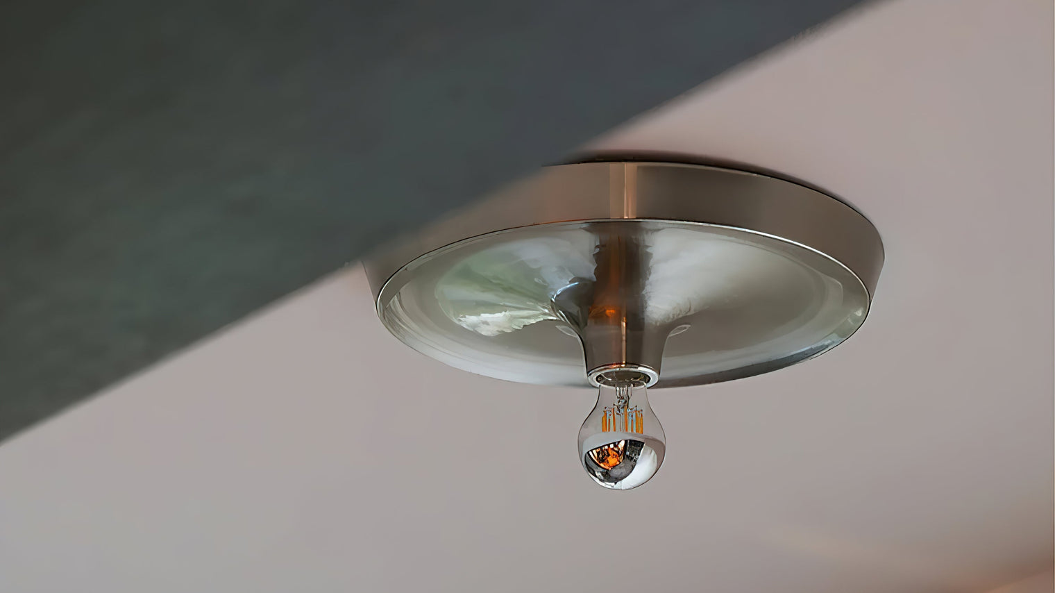 The Art of Utility: Industrial Lighting for a Focused Space