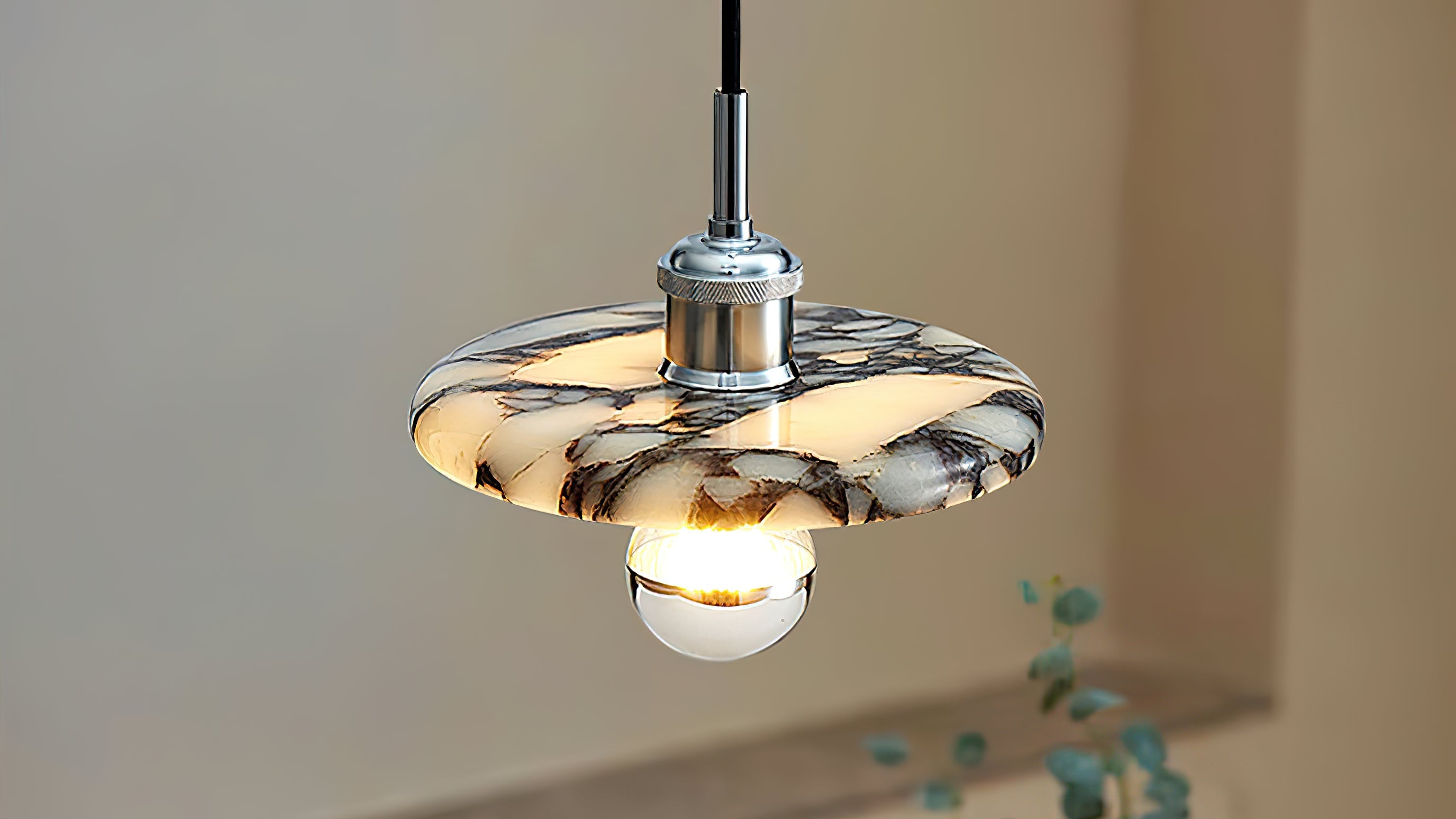 The Enduring Allure of Marble: 5 pendant lamp Trends to Elevate Your Home