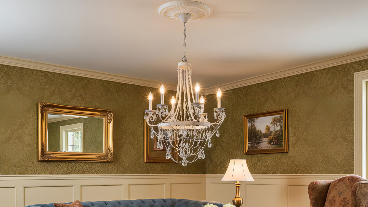 Best Statement Chandeliers for High Ceilings: A Designer’s Guide