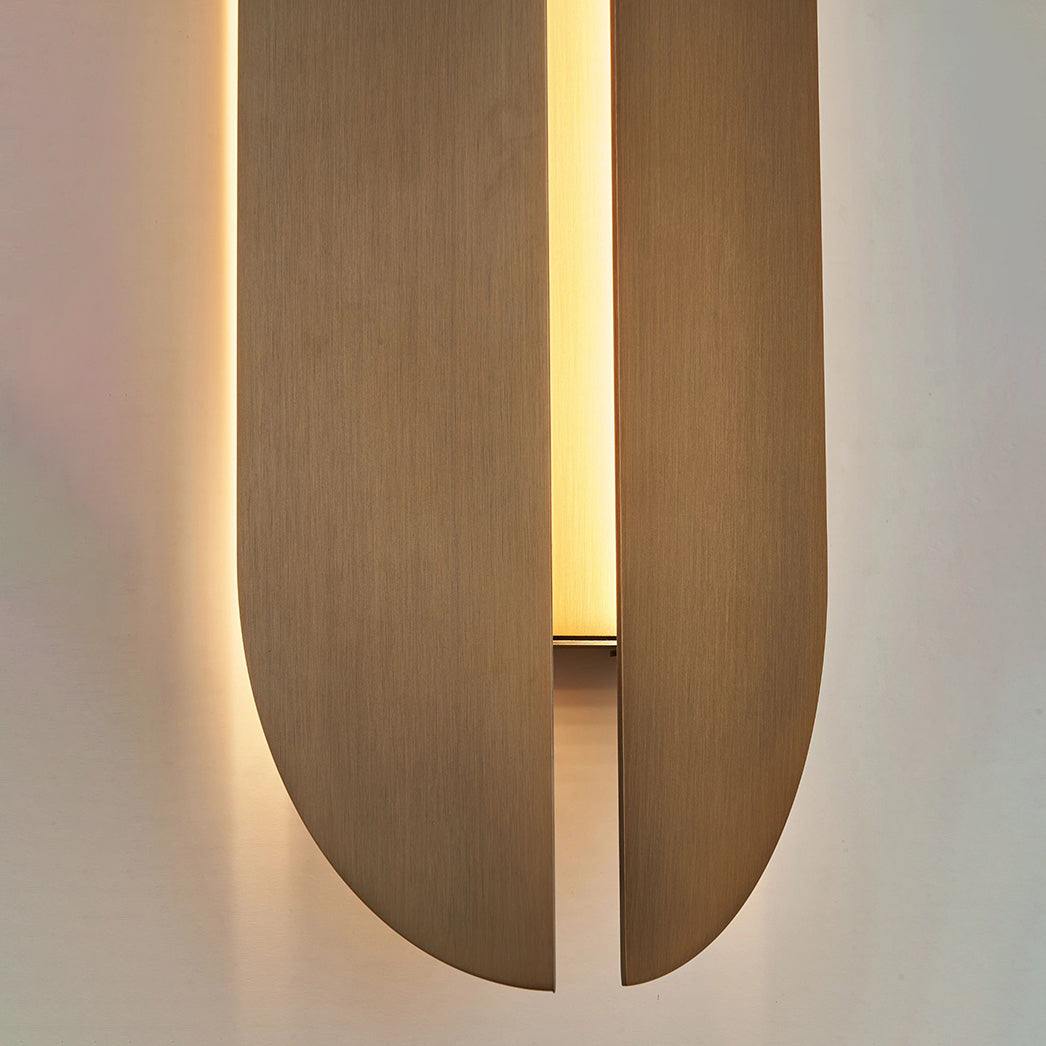 Aare Wall Lamp