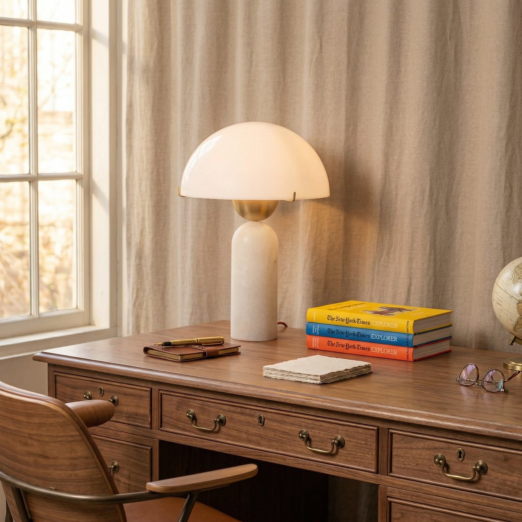 Peono Alabaster Table Lamp
