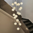 Charger l'image dans la visionneuse de la galerie, Alabaster Balls Cluster Chandelier
