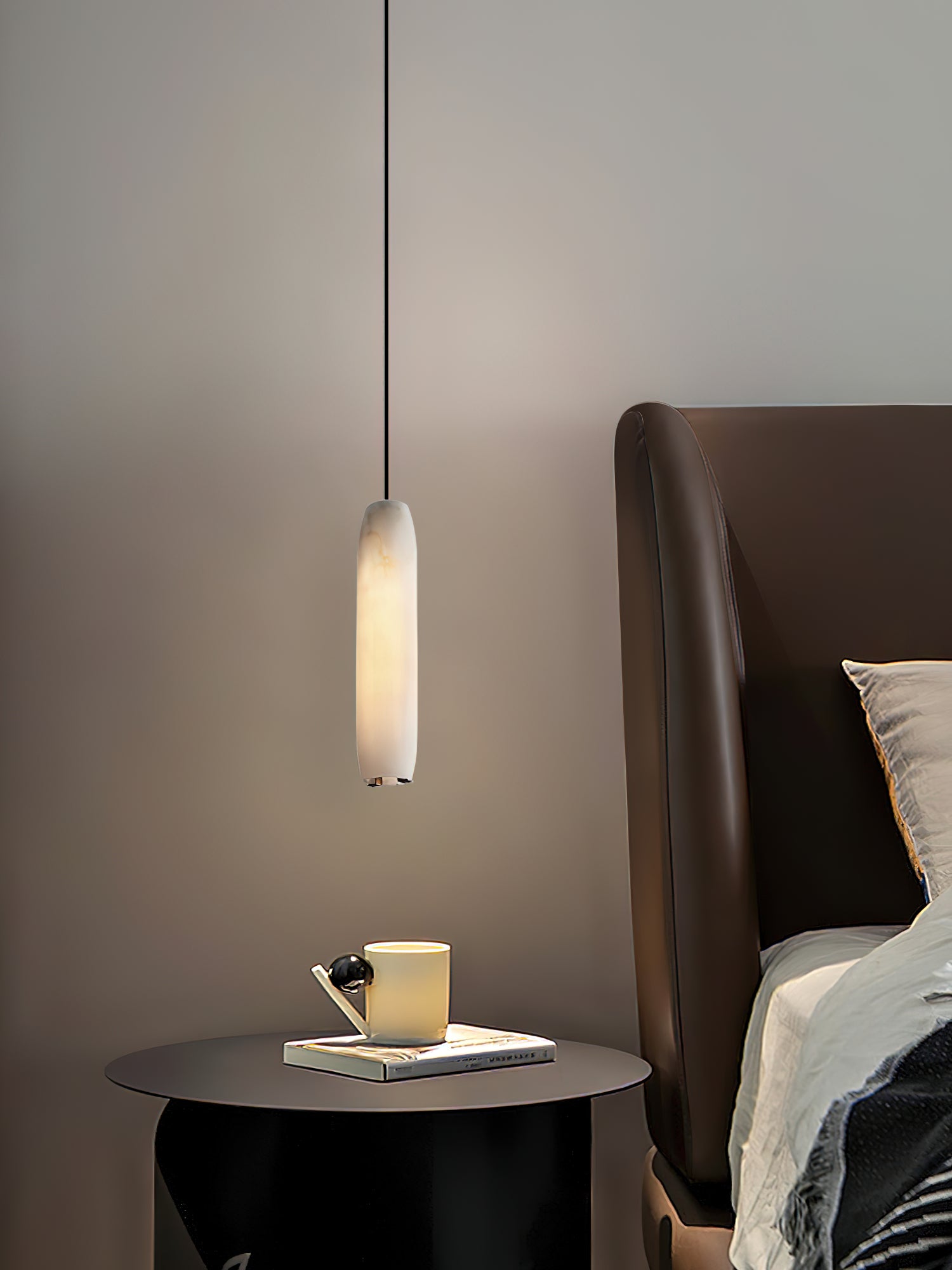 Lampe à suspension flûte en albâtre