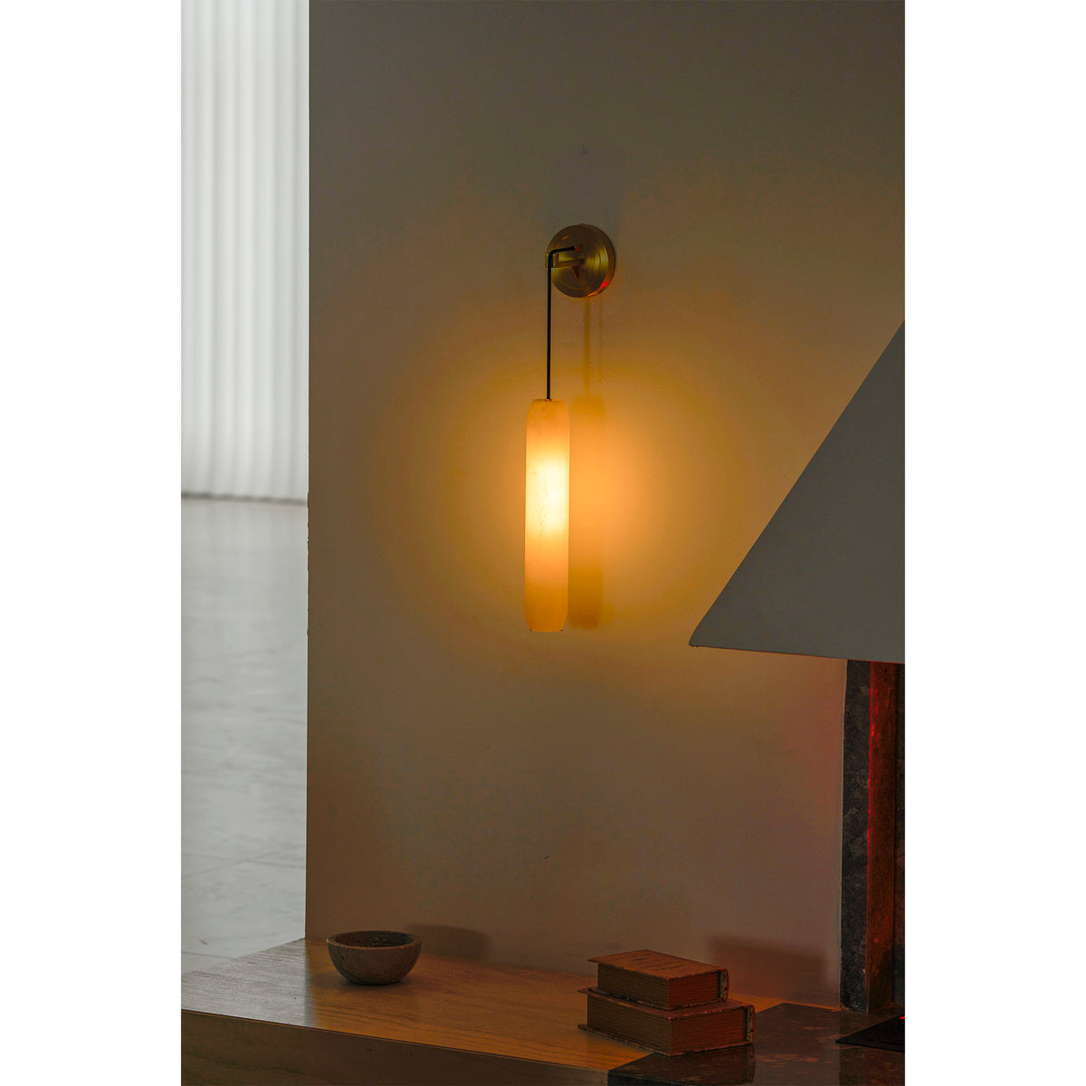 Alabaster Flute Wall Lamp