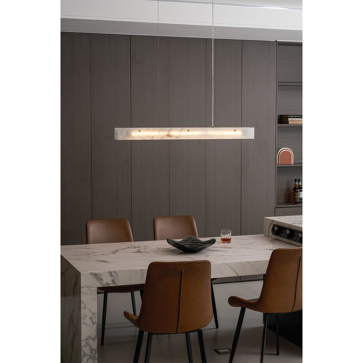 مصباح معلق خطي من الألباستر LED