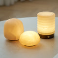 Charger l'image dans la visionneuse de la galerie, Alabaster Striped Table Lamp (Built-in Battery)
