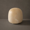 Charger l'image dans la visionneuse de la galerie, Alabaster Striped Table Lamp (Built-in Battery)
