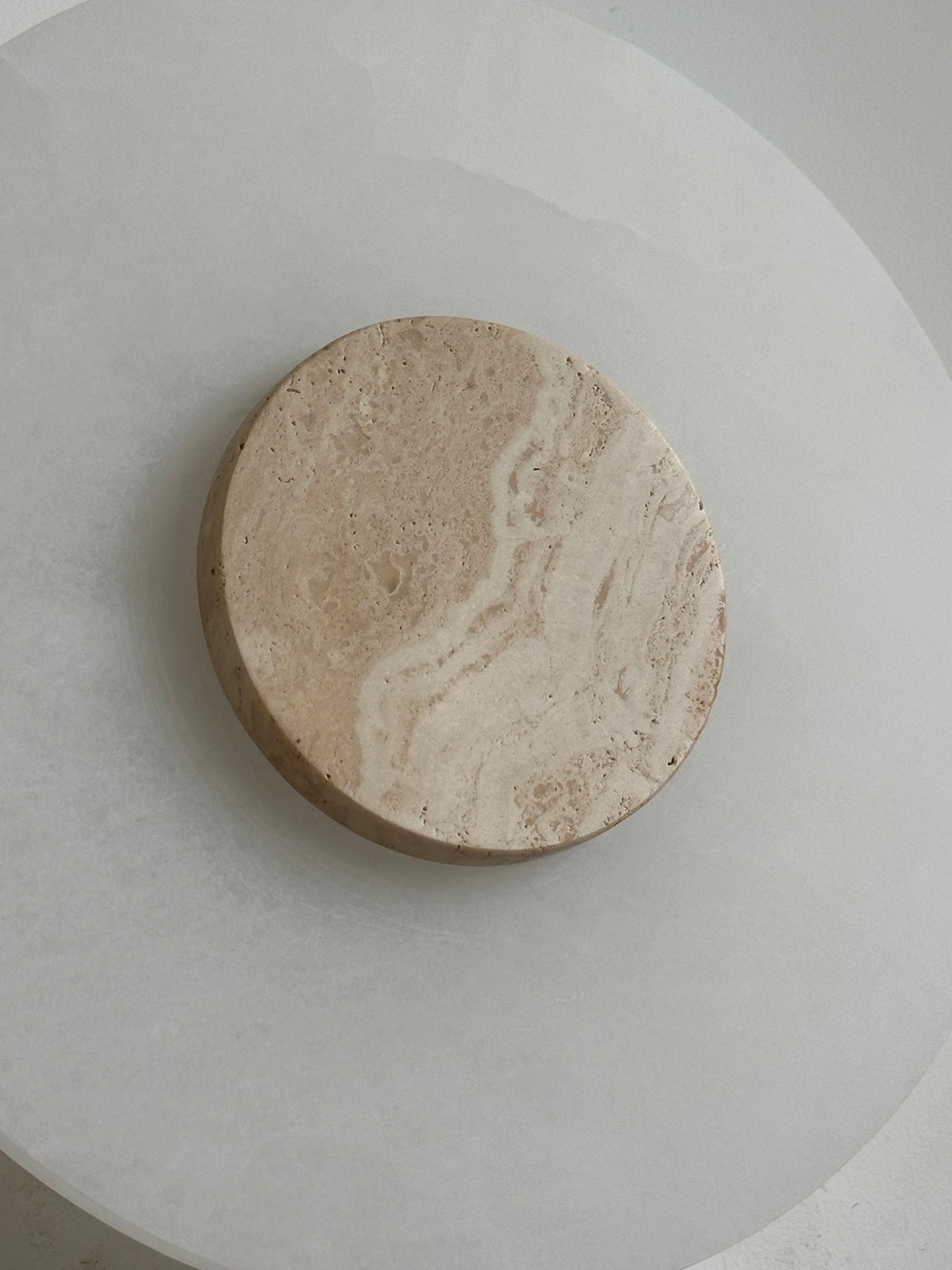 Alba Alabaster Wall Lamp