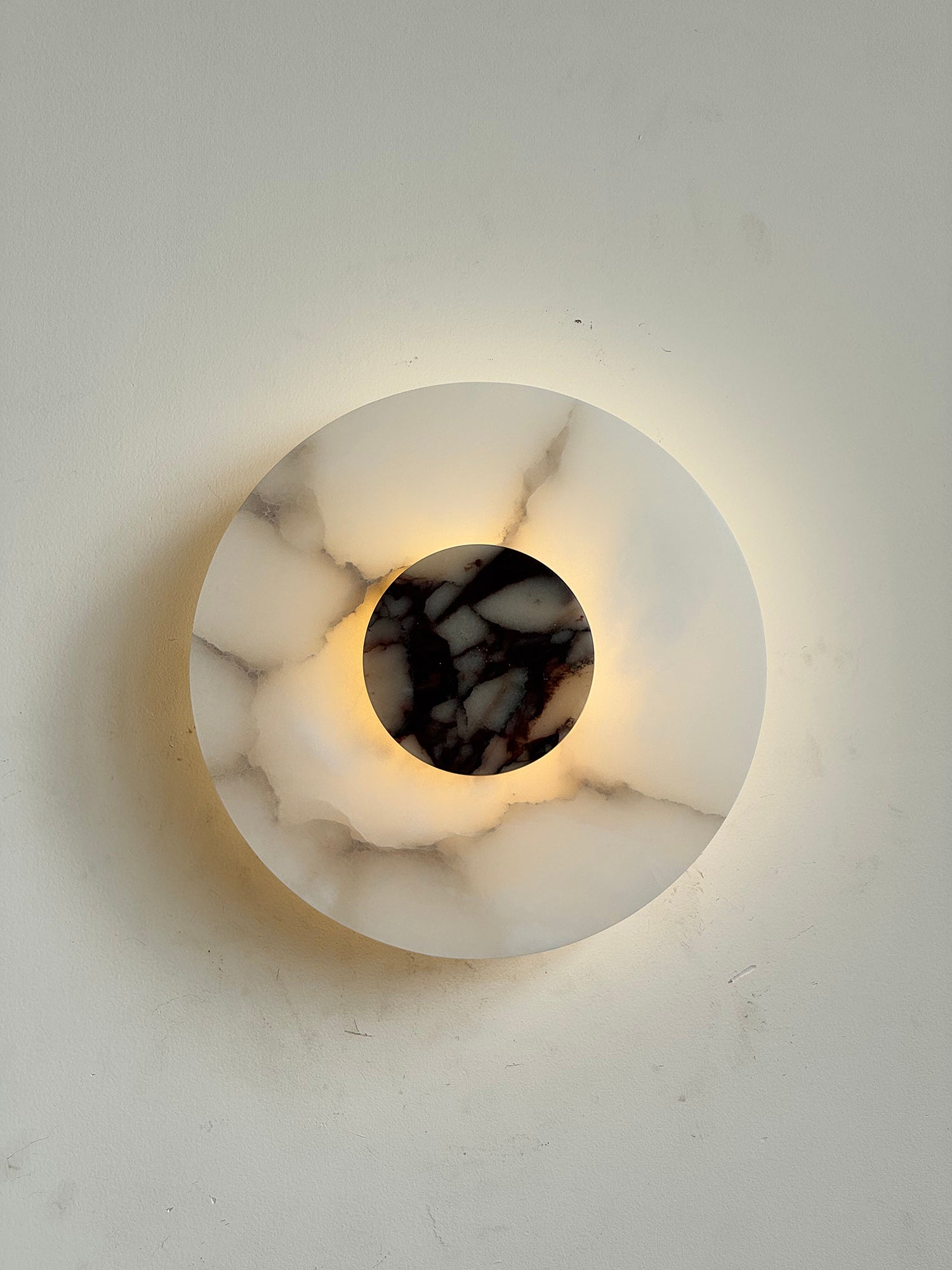 Alba Alabaster Wall Lamp