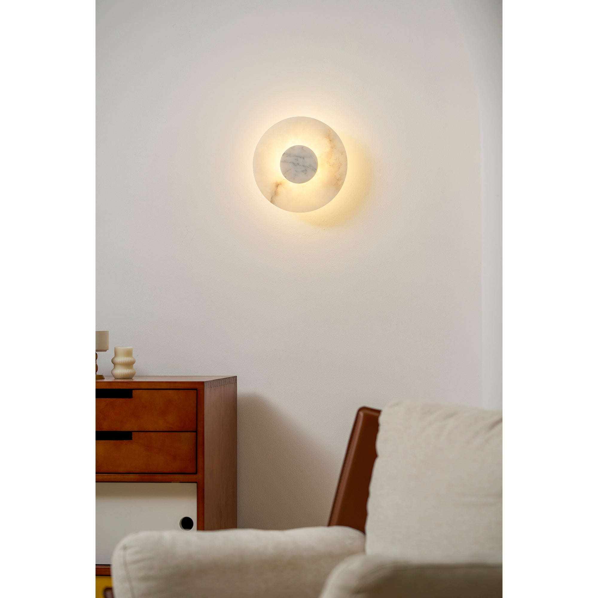 Alba Alabaster Wall Lamp
