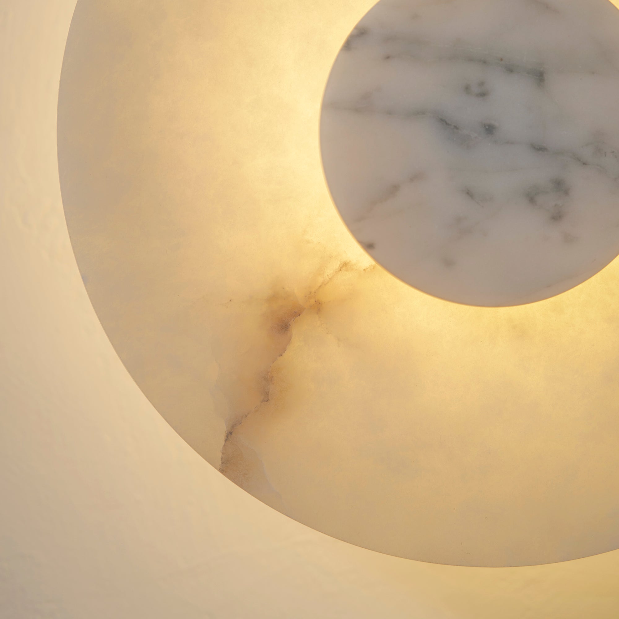 Alba Alabaster Wall Lamp