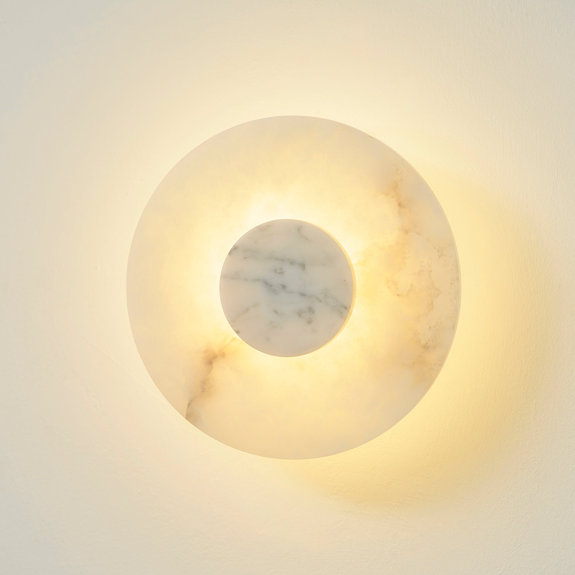 Alba Alabaster Wall Lamp