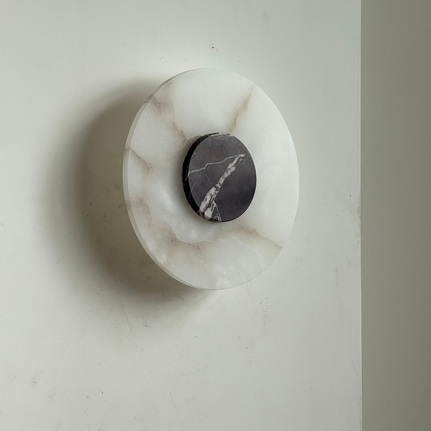 Alba Alabaster Wall Lamp