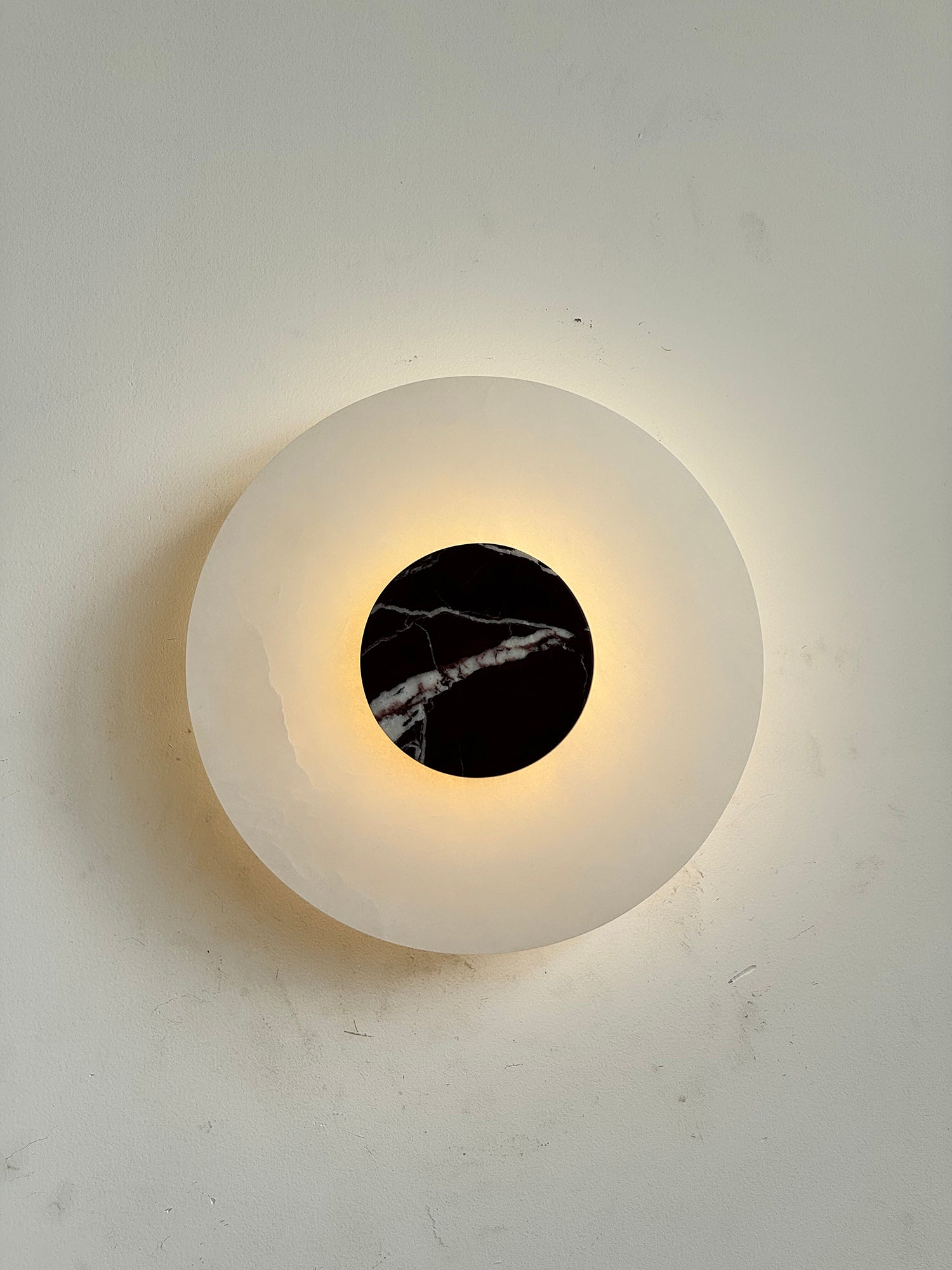 Alba Alabaster Wall Lamp