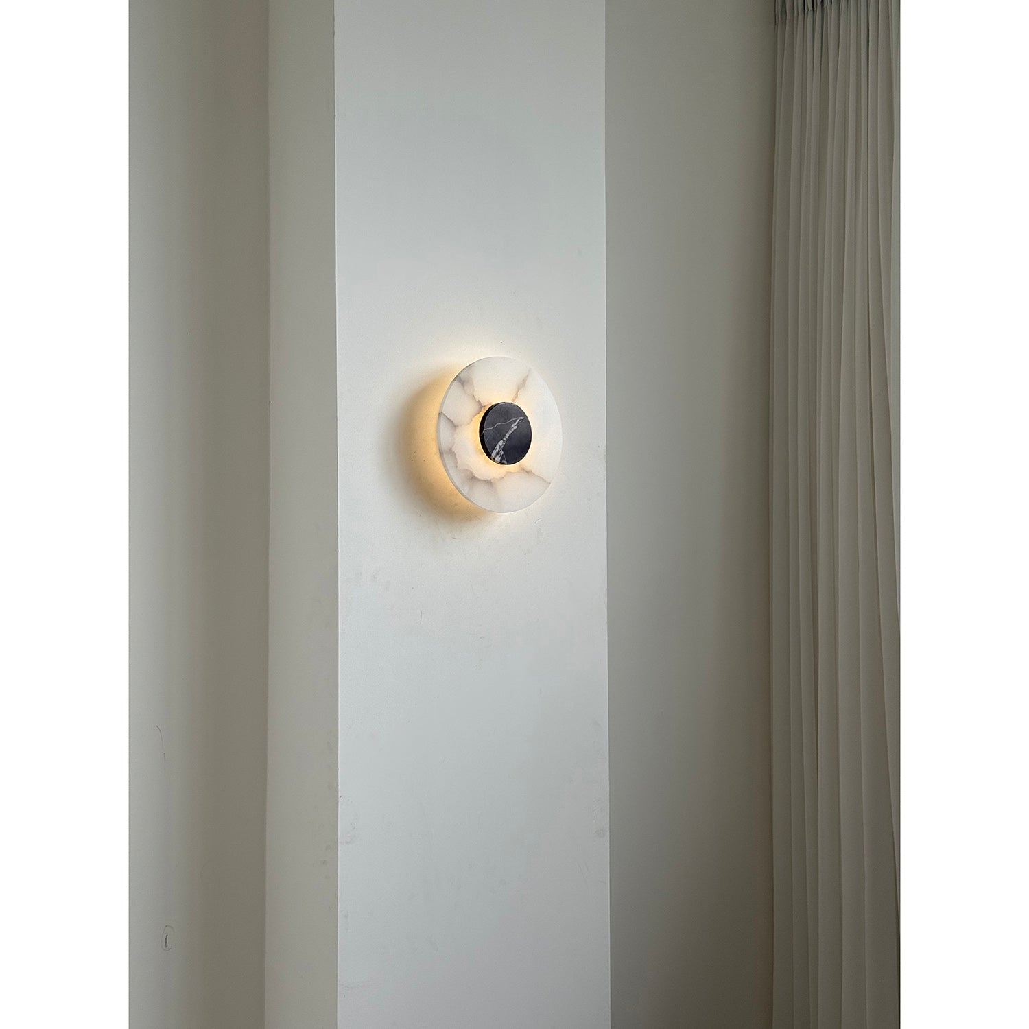 Alba Alabaster Wall Lamp