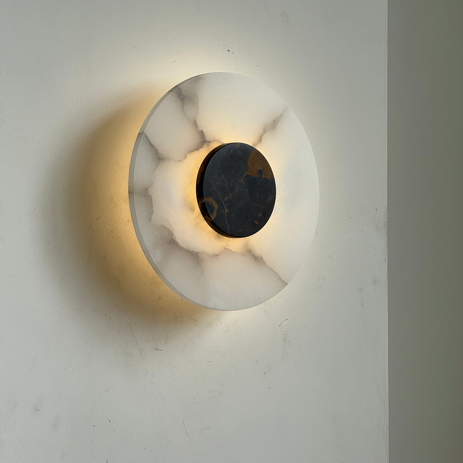 Alba Alabaster Wall Lamp