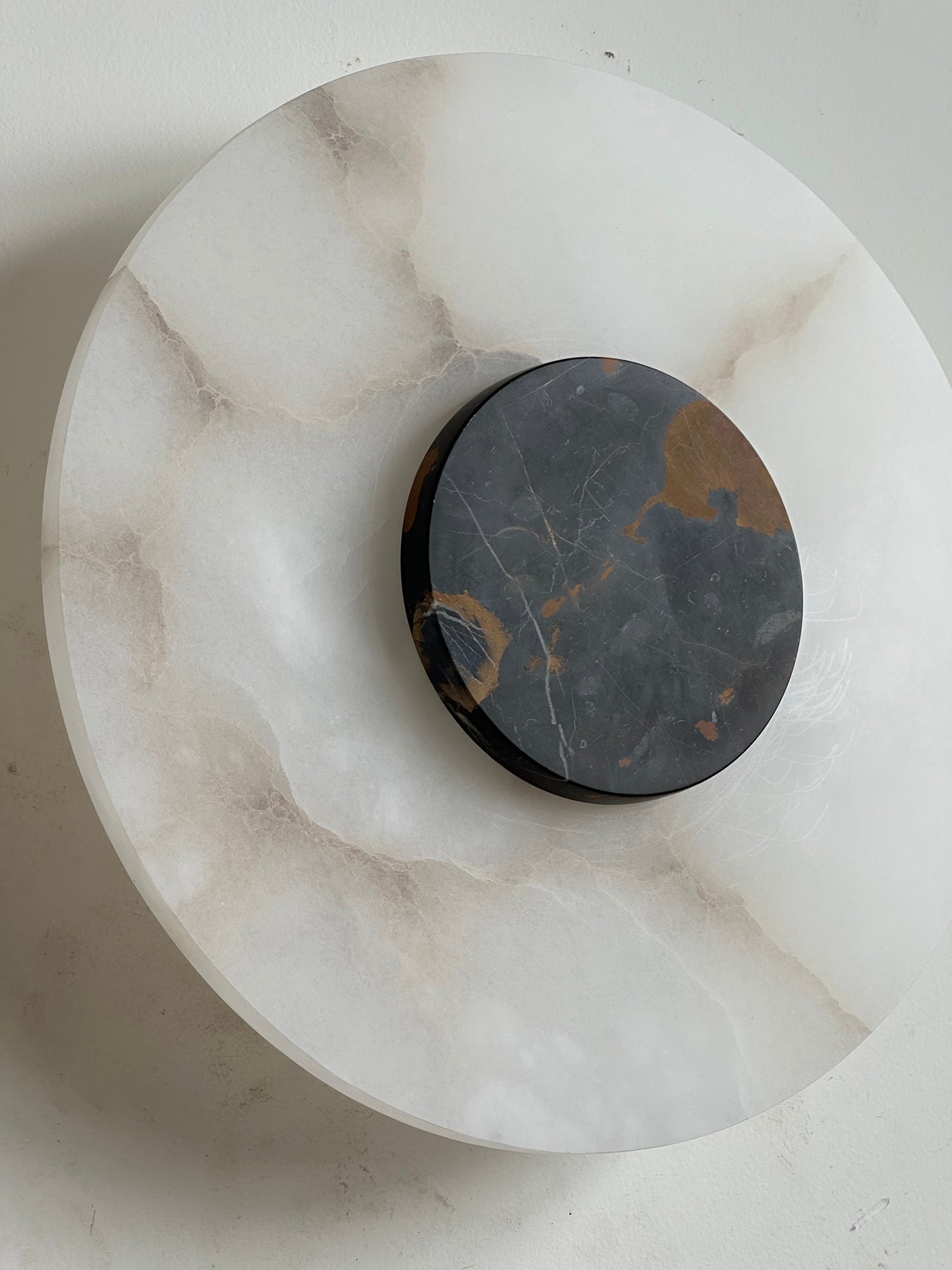 Alba Alabaster Wall Lamp