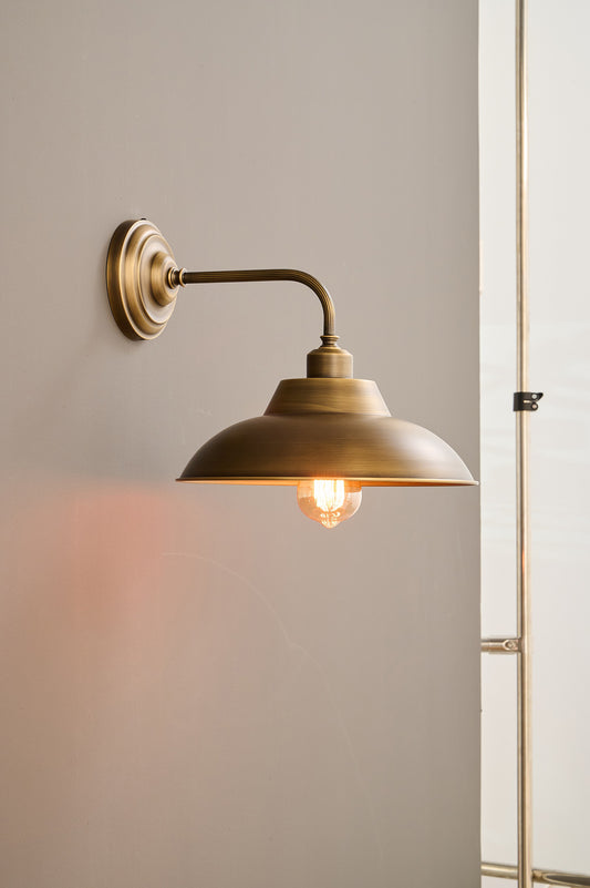 Aldorno Wall Lamp