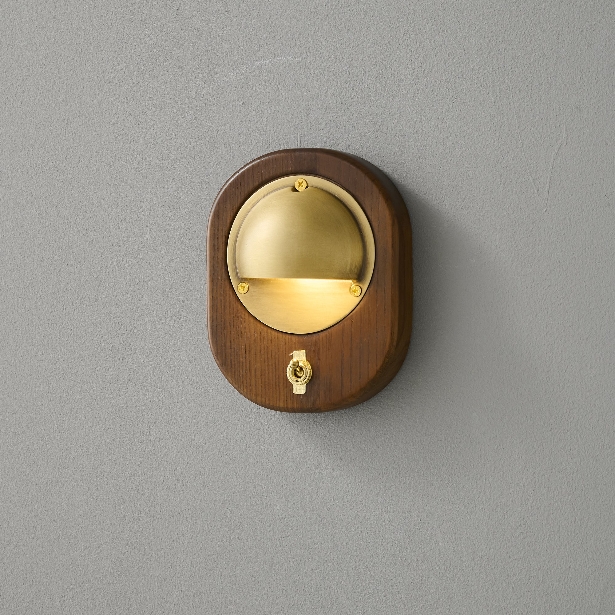 Alfi Wall Lamp