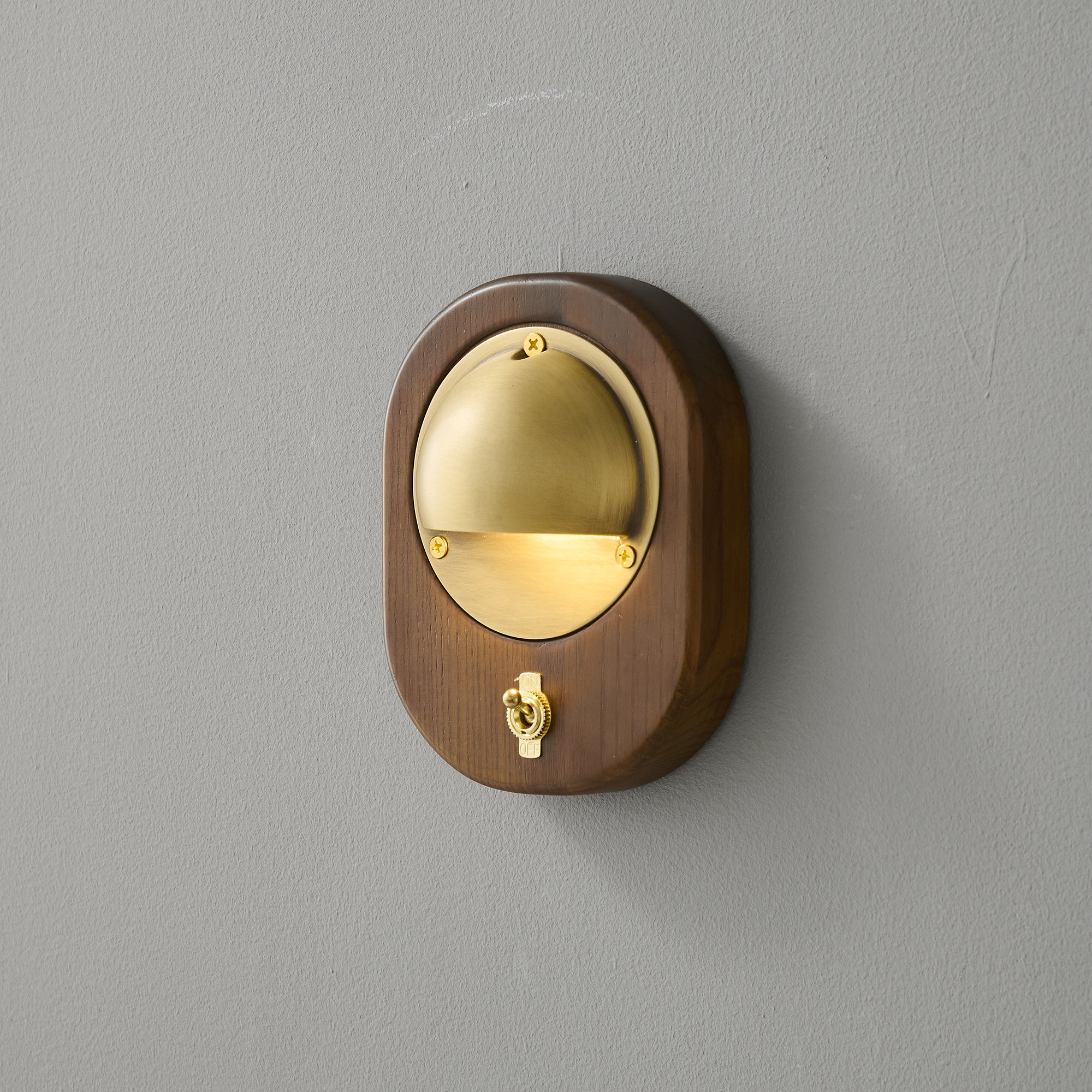 Alfi Wall Lamp