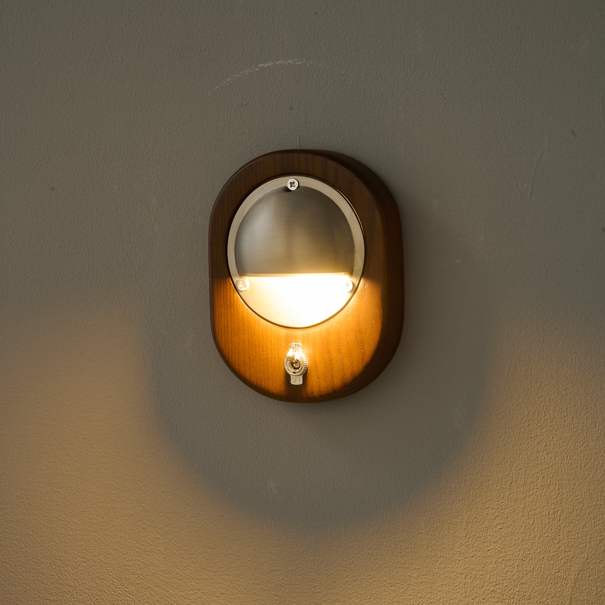 Alfi Wall Lamp