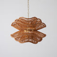Bild in Galerie-Betrachter laden, Alondra Rattan Chandelier

