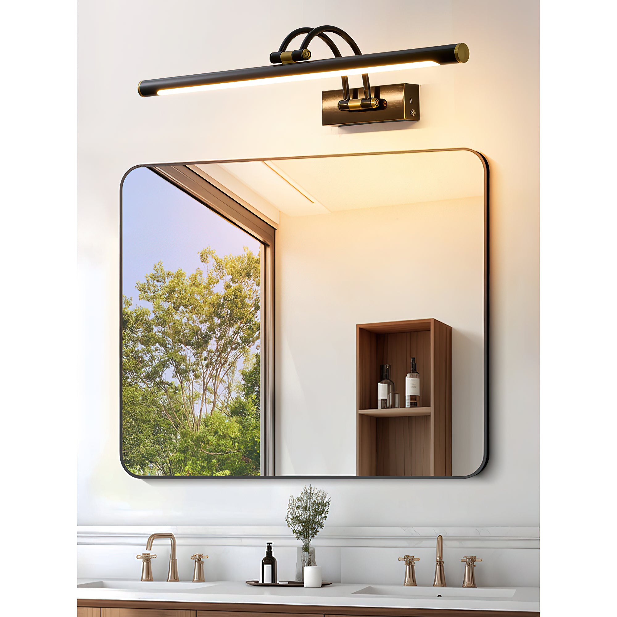 Alton Brass Wall Lamp