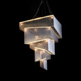 Bild in Galerie-Betrachter laden, Aluminum Chain Tassel Chandelier
