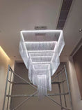 Bild in Galerie-Betrachter laden, Aluminum Chain Tassel Chandelier
