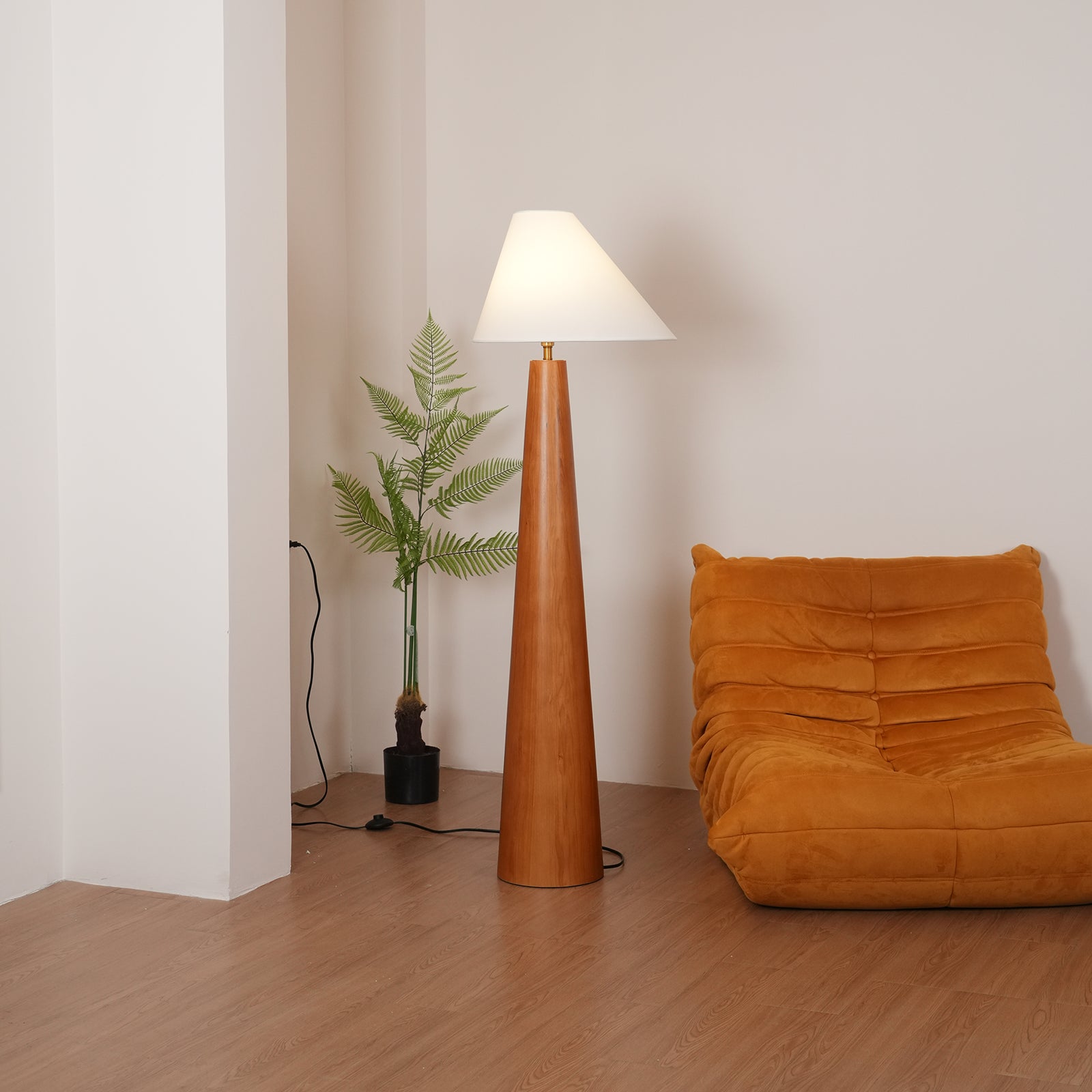 Alvin Floor Lamp