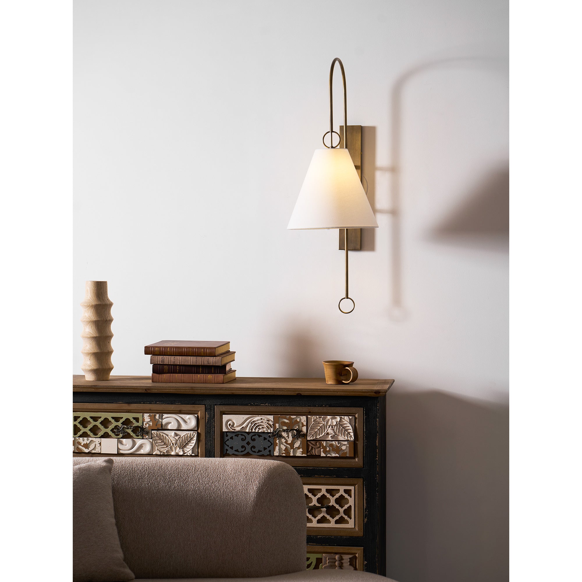 Anniston Wall Lamp