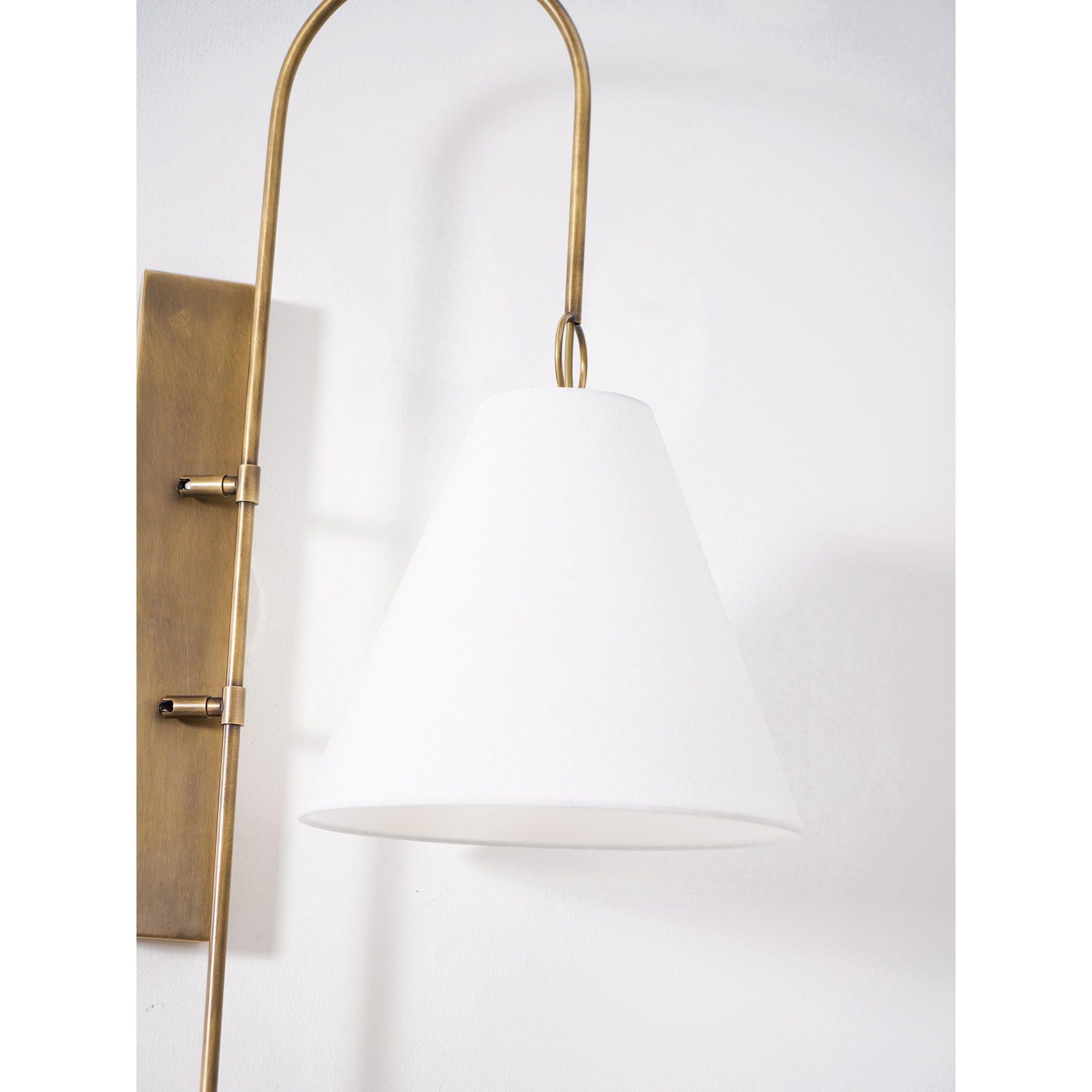Anniston Wall Lamp