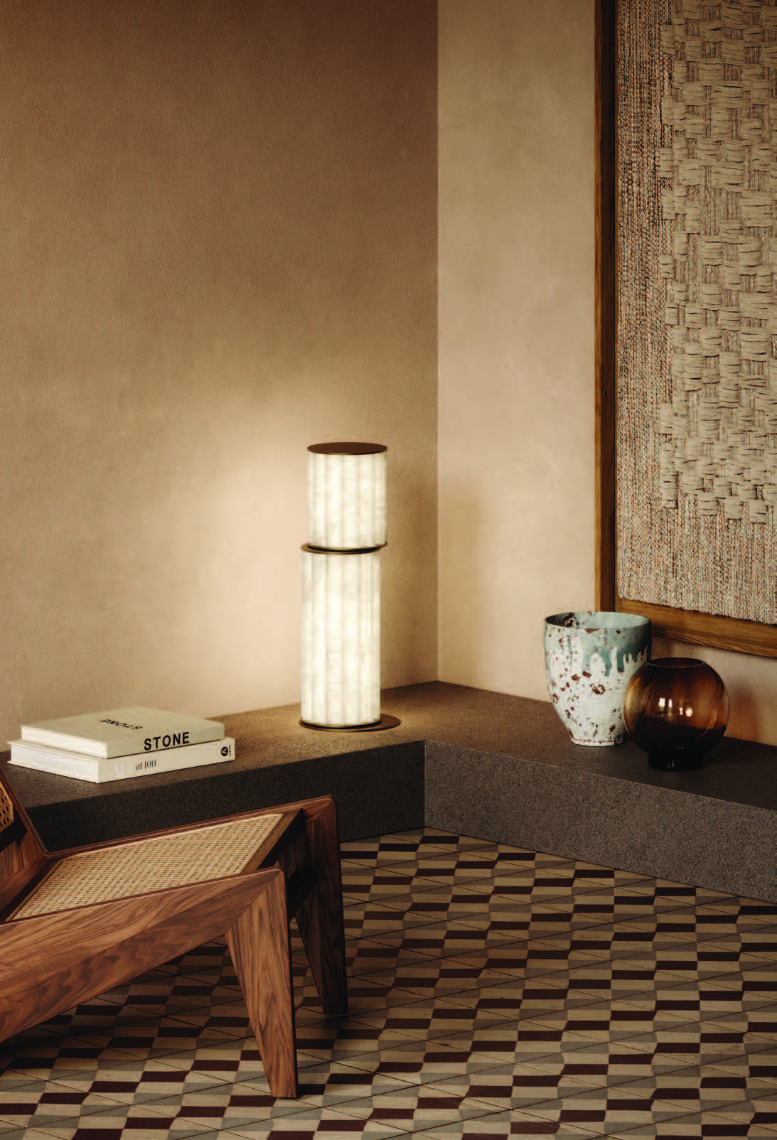 Apadana Alabaster Table Lamp