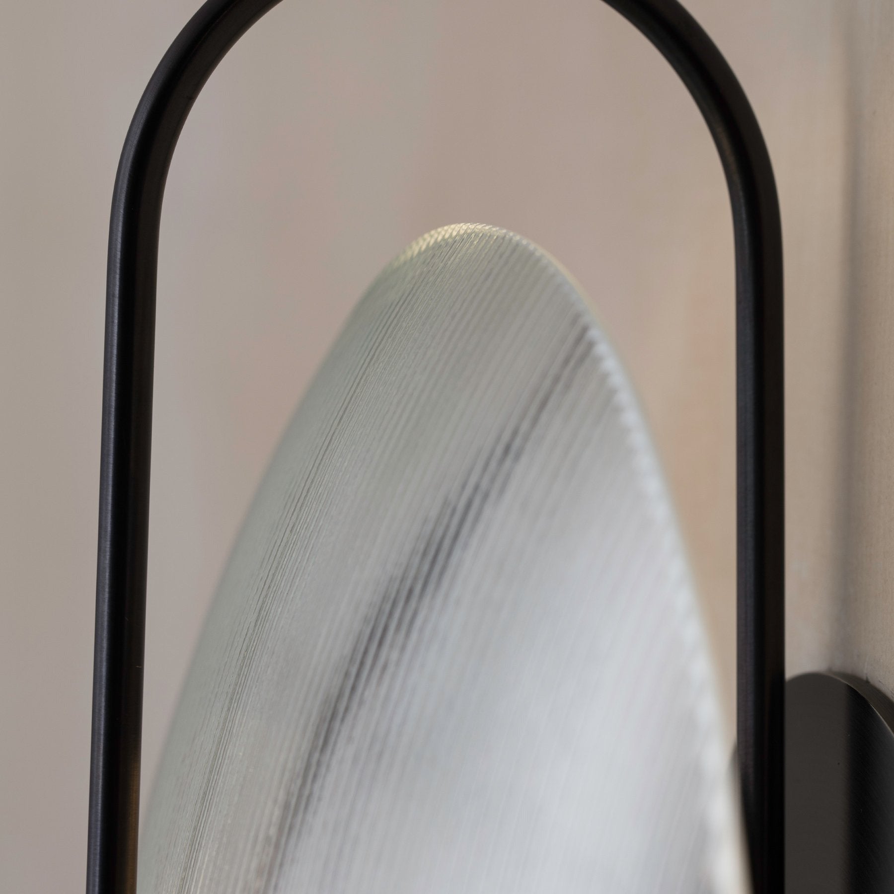 Aperture Art Wall Lamp