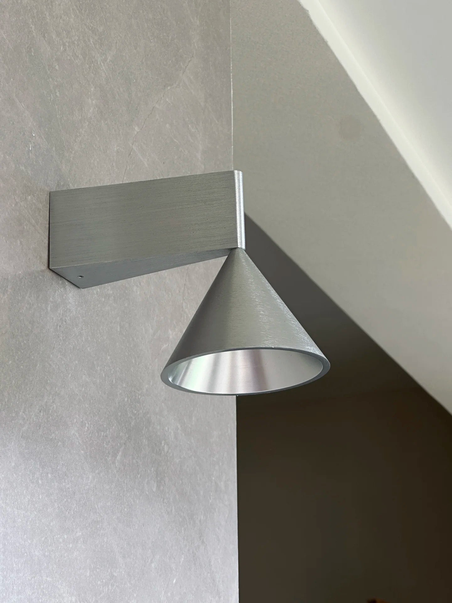 Apollo Aluminum Wall Lamp