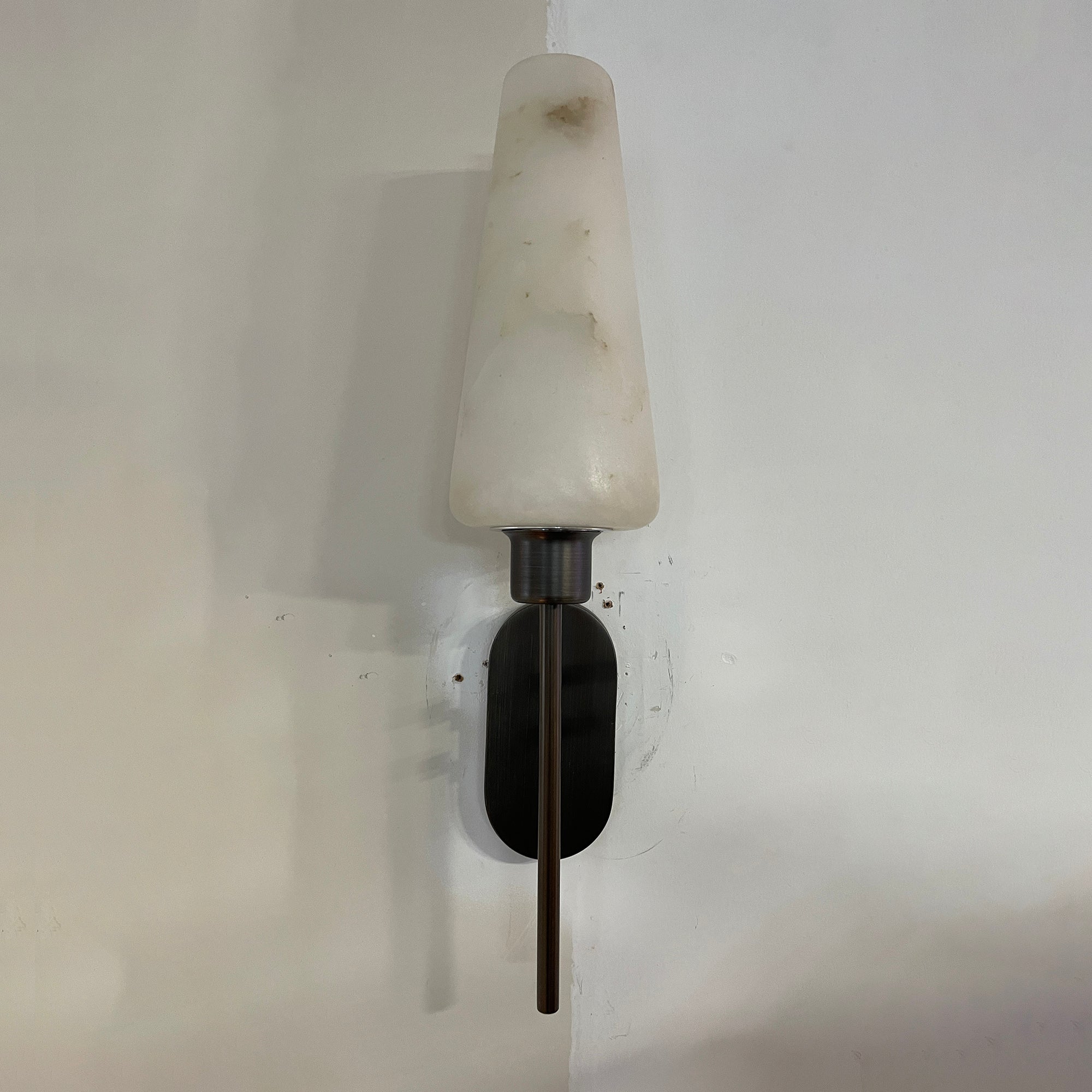 Arras Wall Lamp