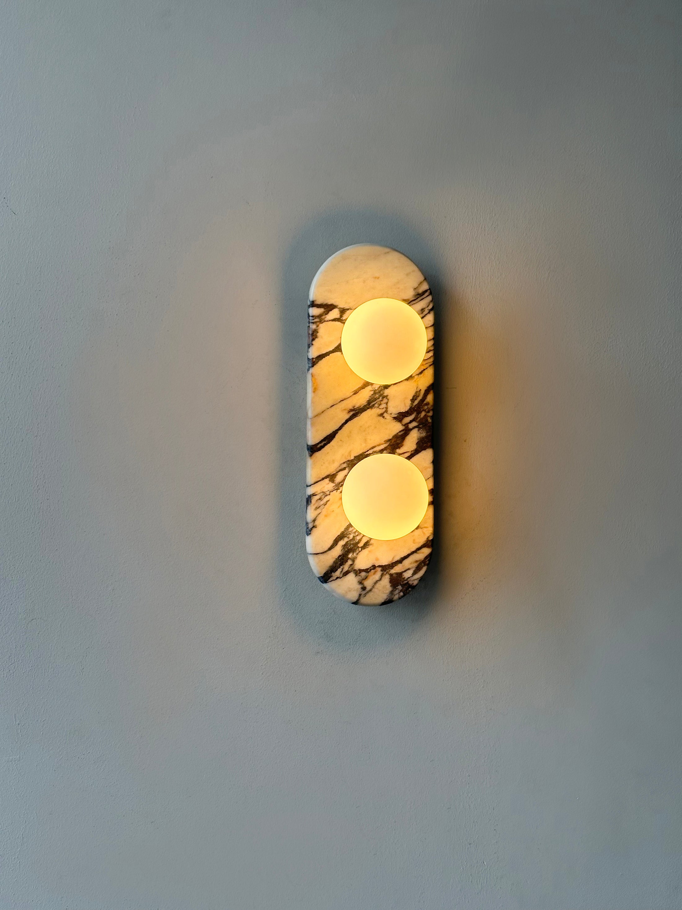 Asteria Wall Lamp