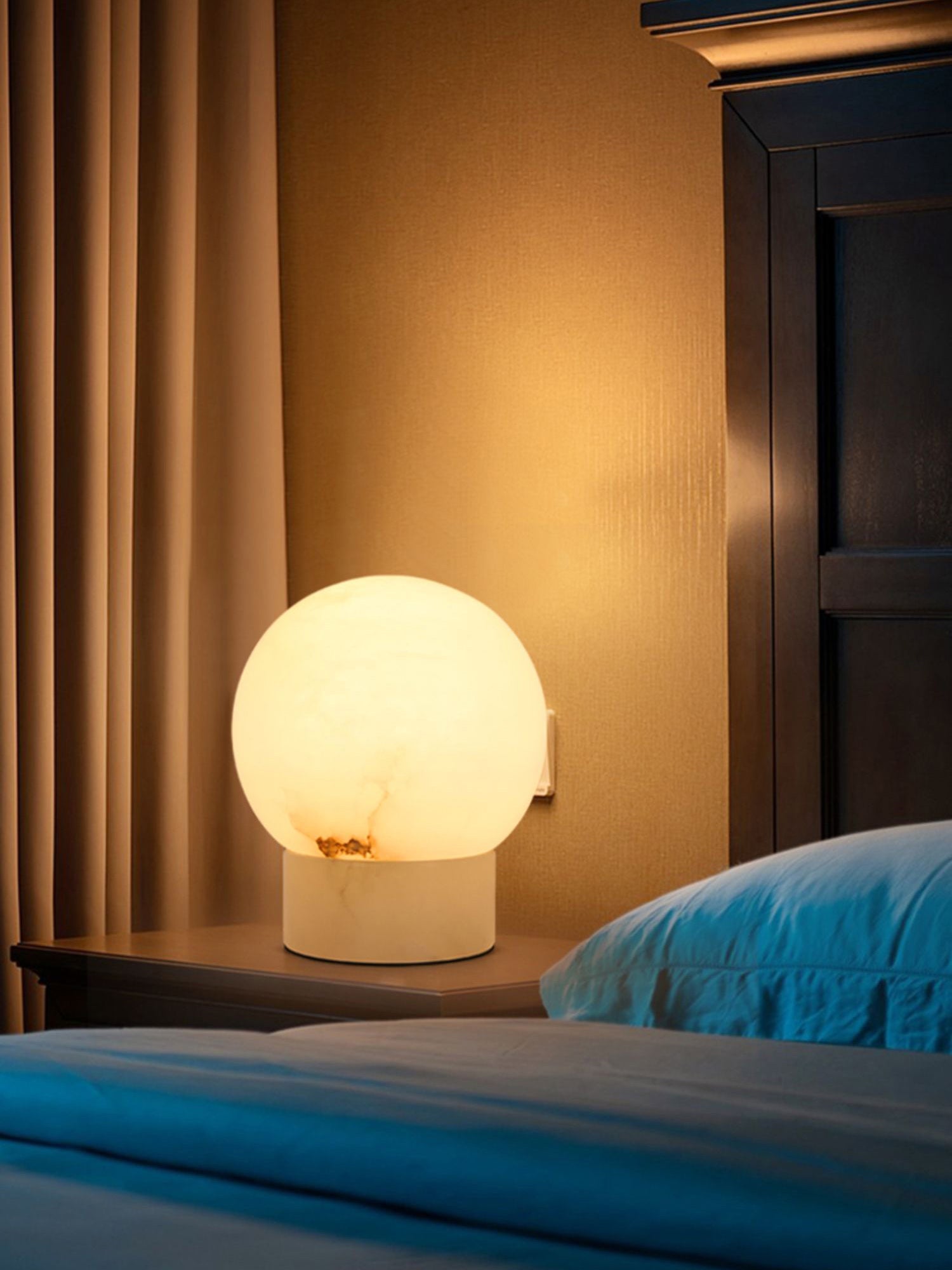 Athena Table Lamp