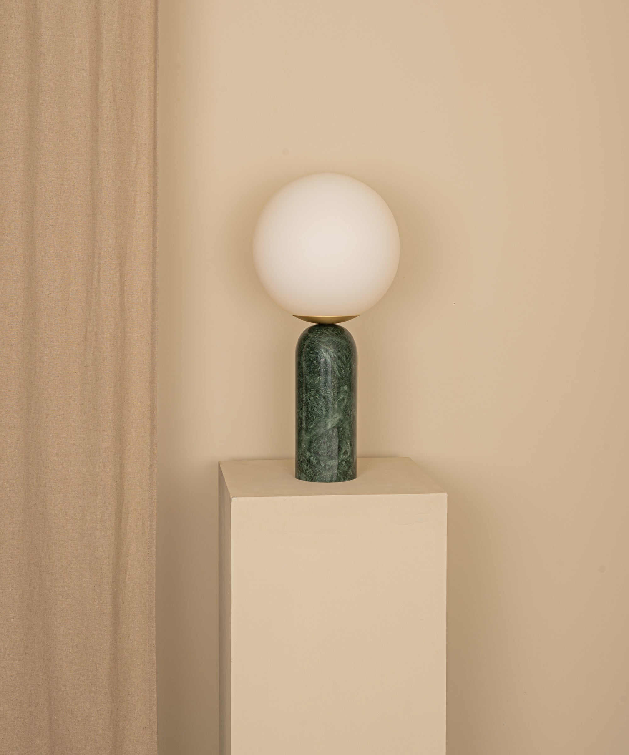 Atlas Table Lamp