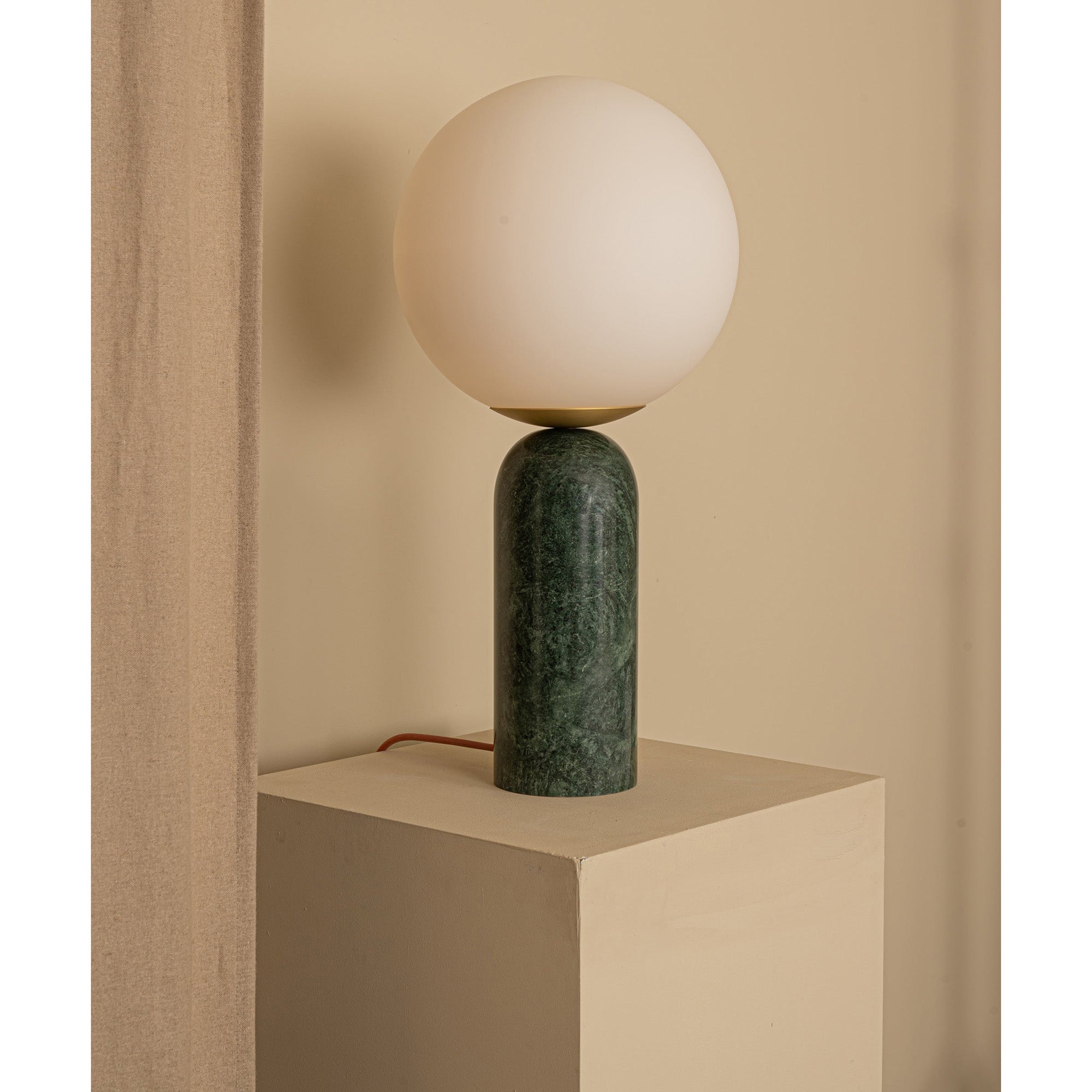 Atlas Table Lamp