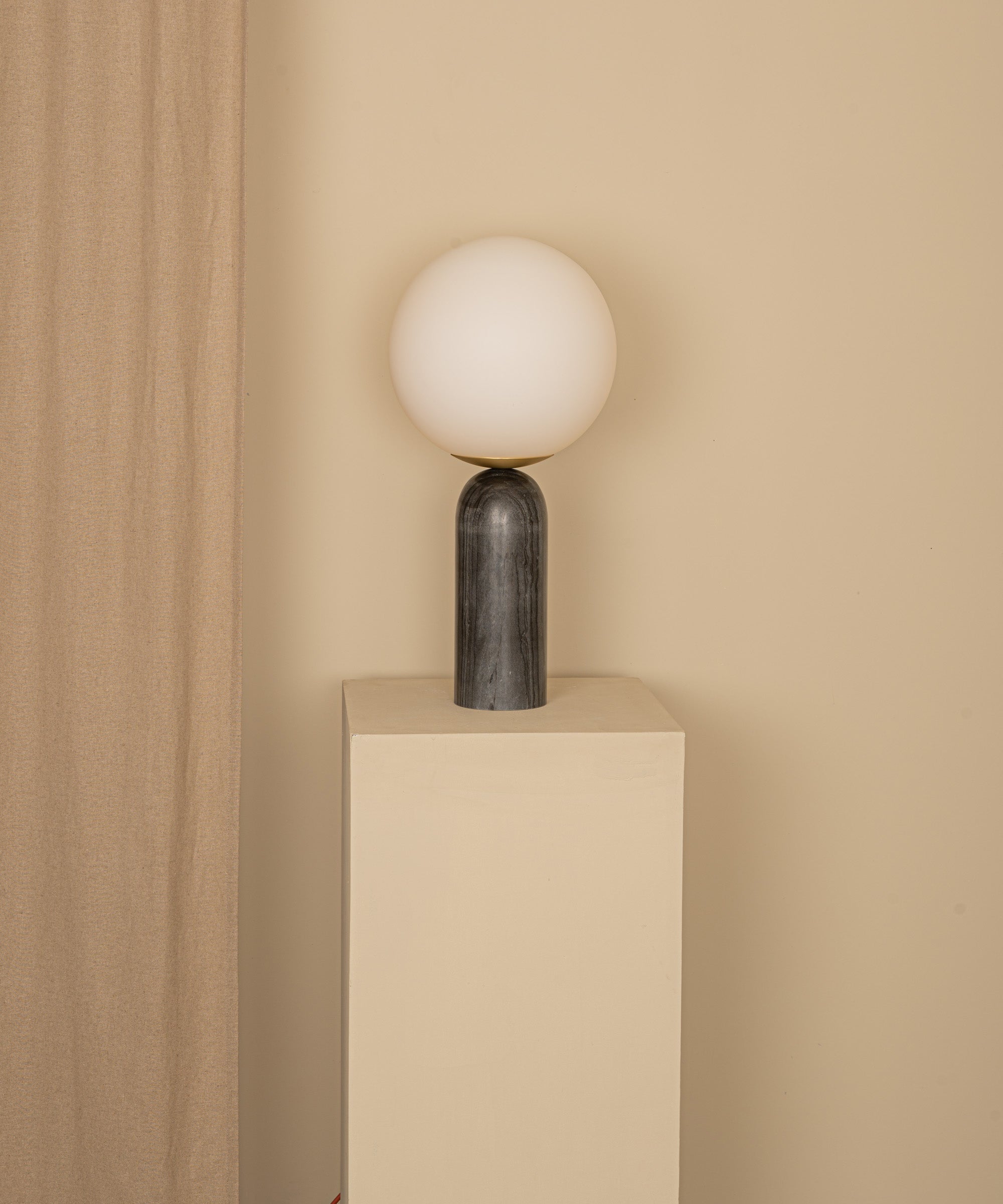 Atlas Table Lamp
