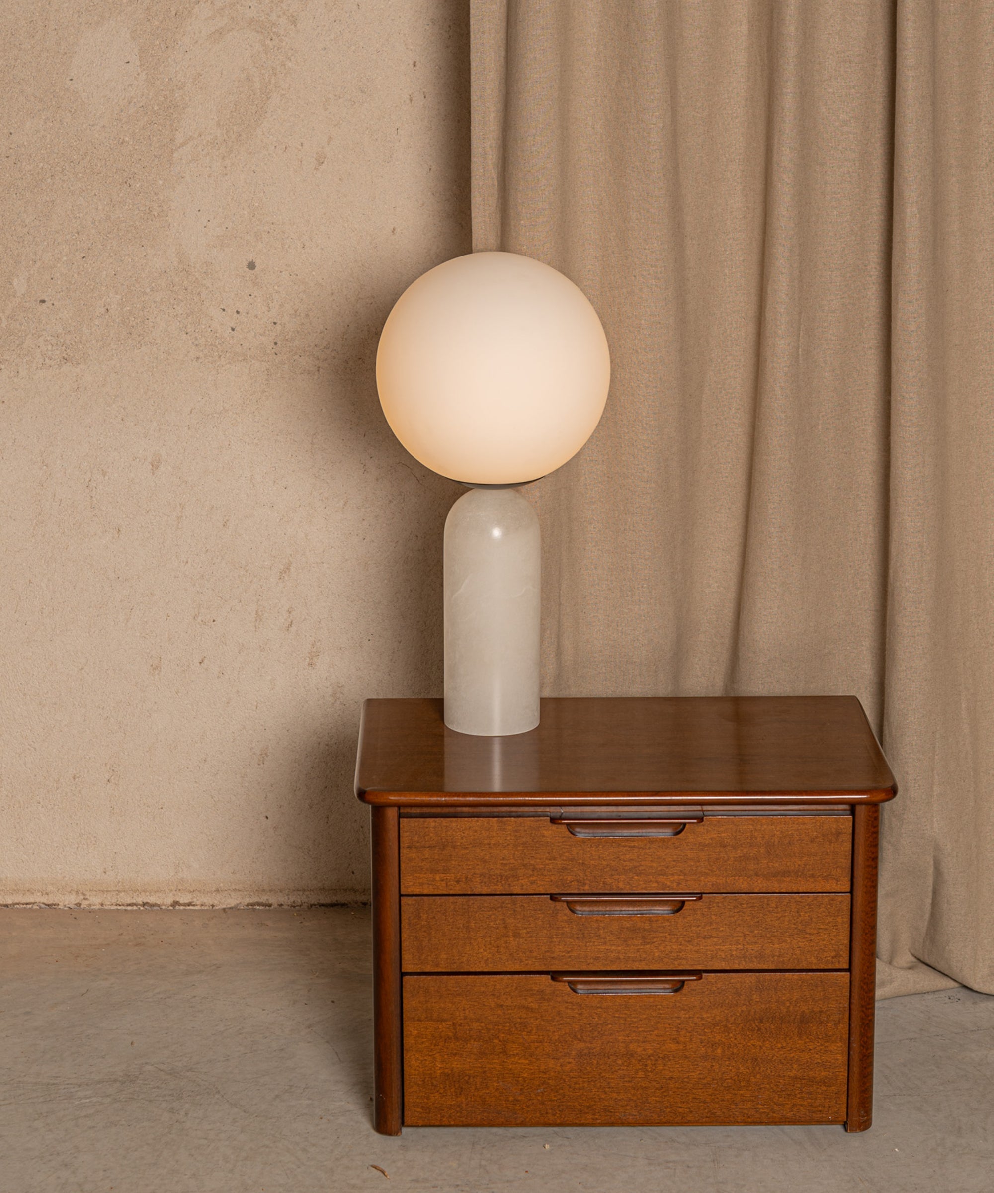 Atlas Table Lamp