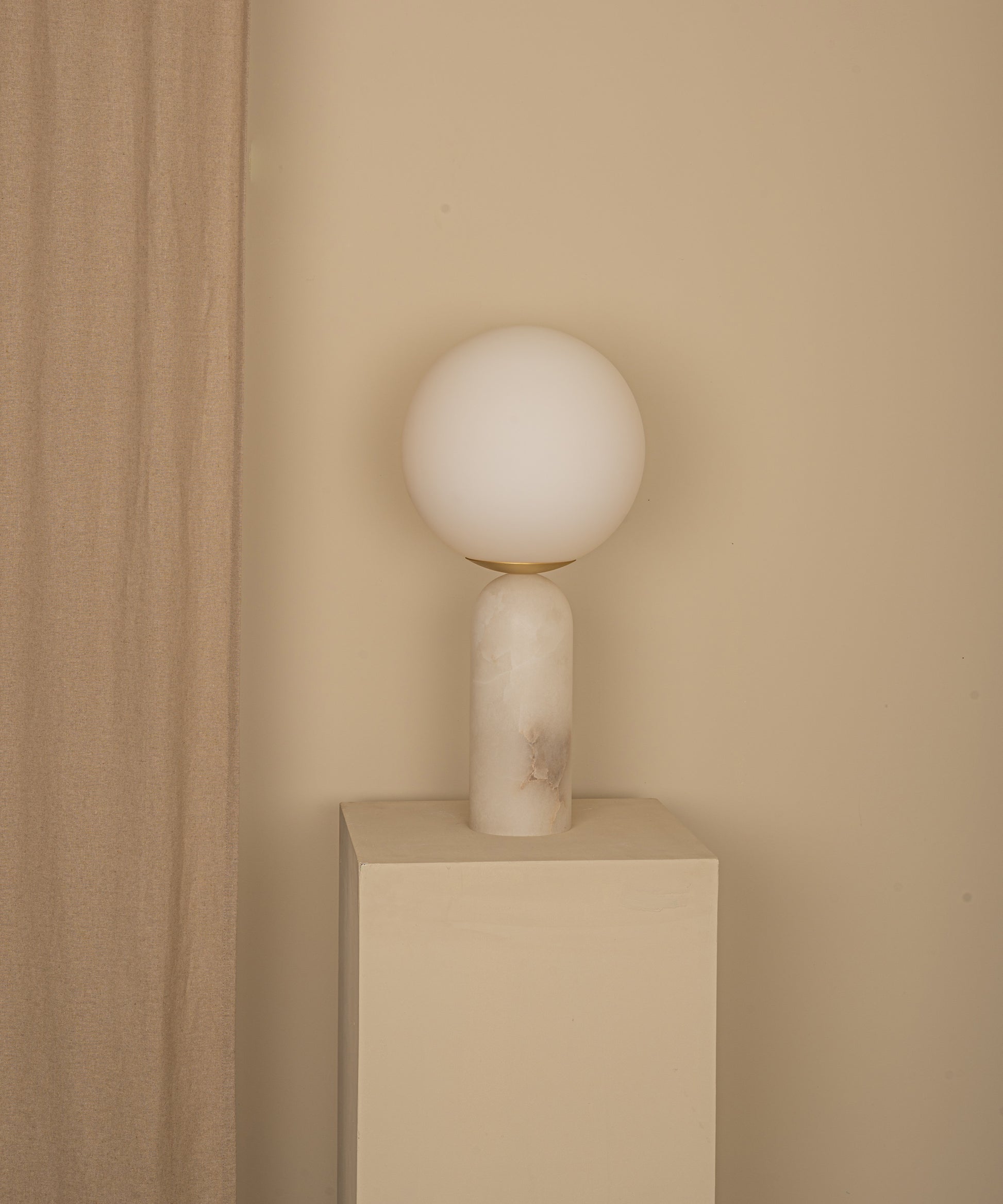 Atlas Table Lamp