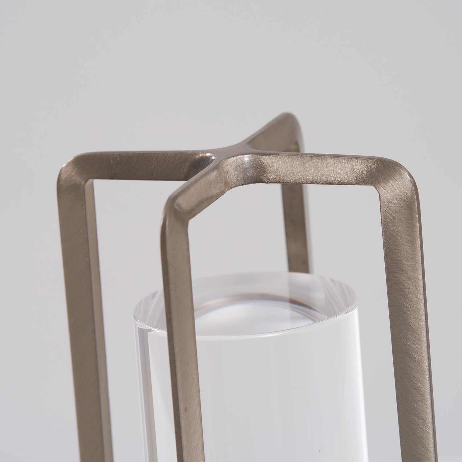 Kabellose Tischlampe aus Kristallglas „Lantern“ (eingebauter Akku)