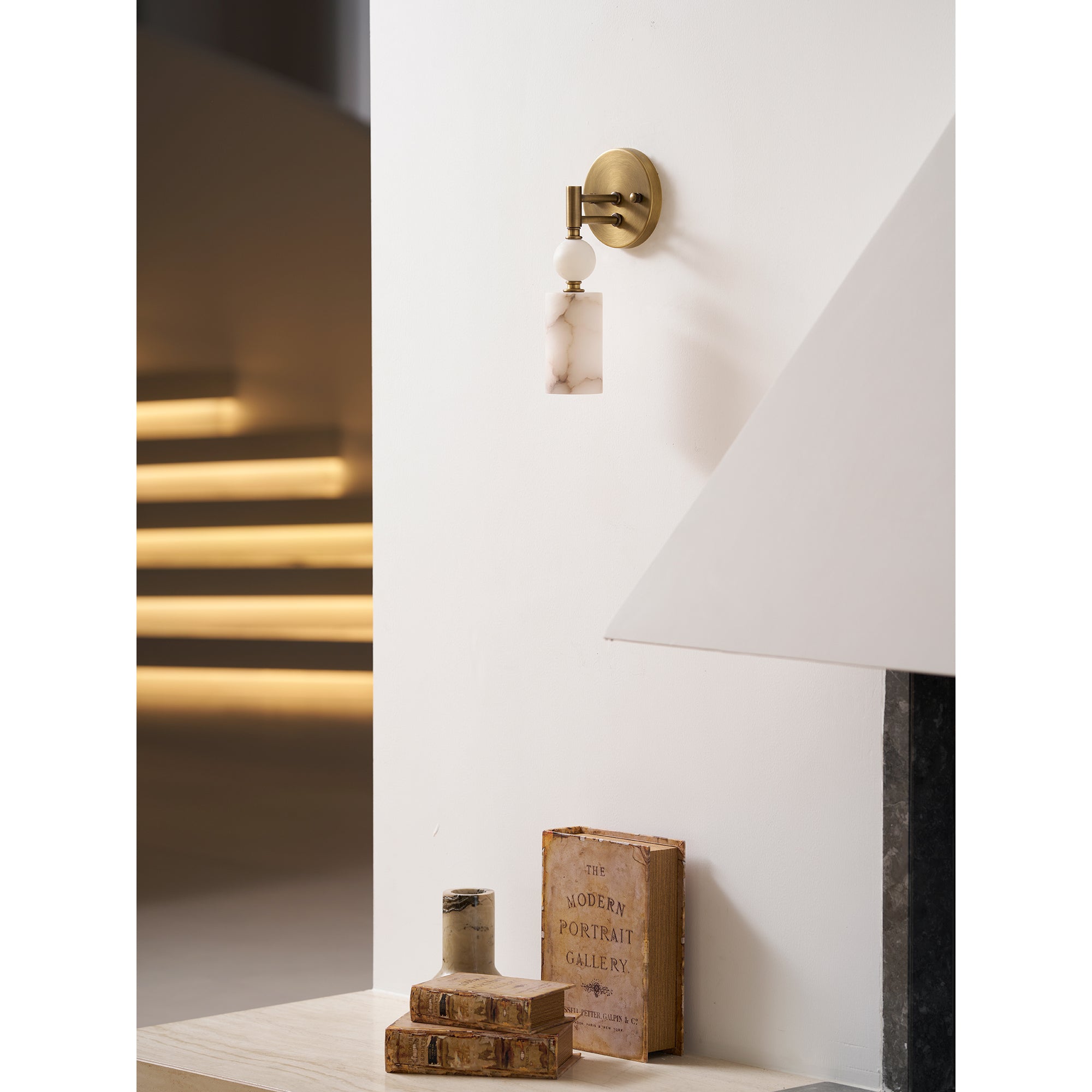 Kingston Marble Wall Lamp