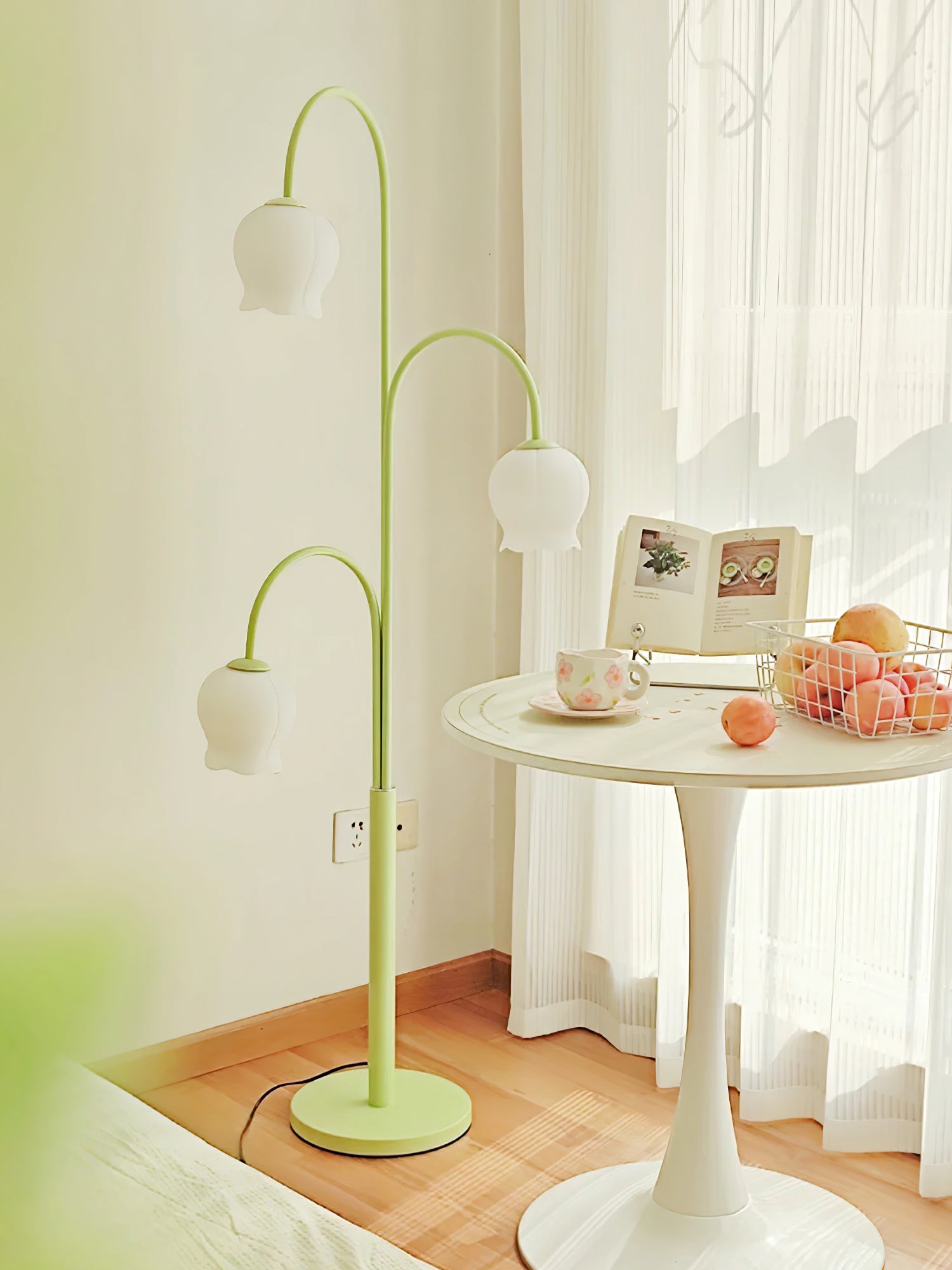 Bell Orchid Floor Lamp