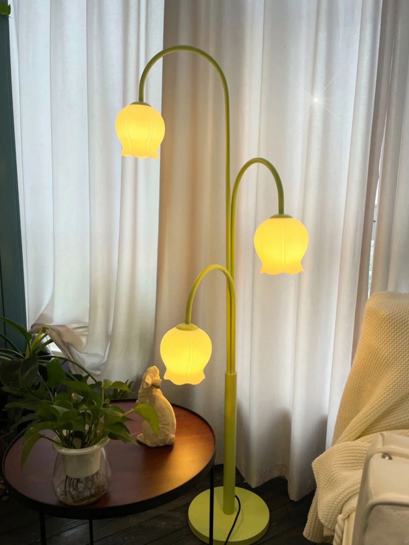 Glocken-Orchideen-Stehlampe