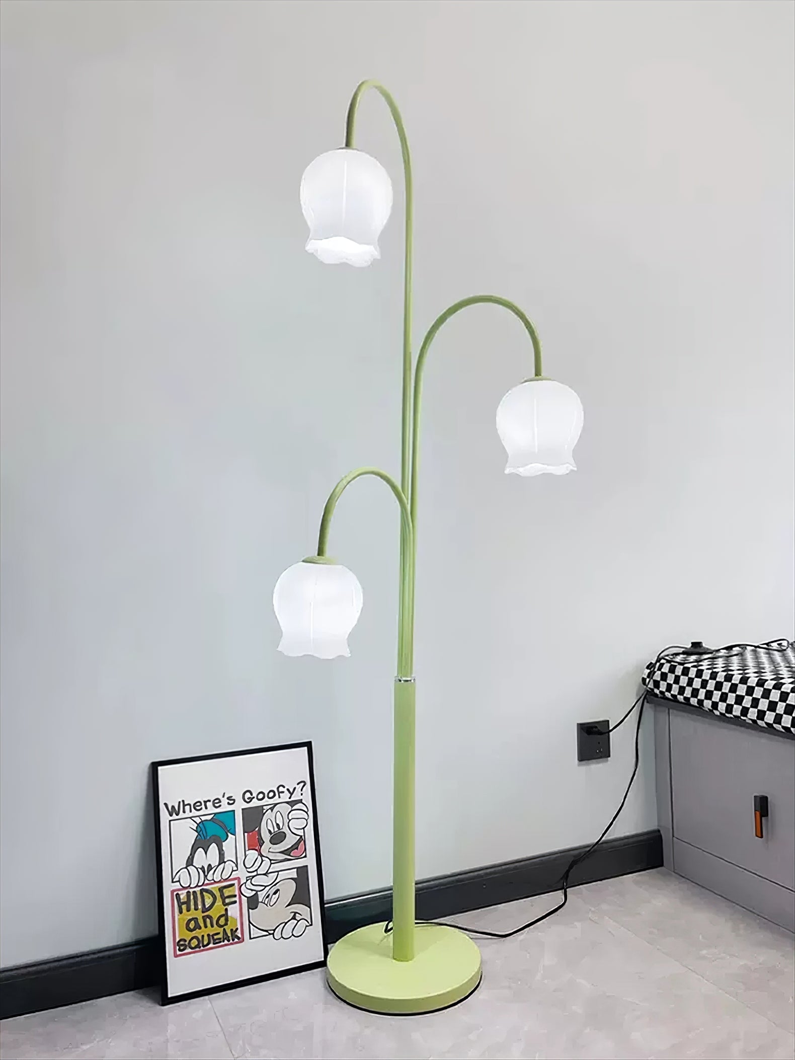 Glocken-Orchideen-Stehlampe