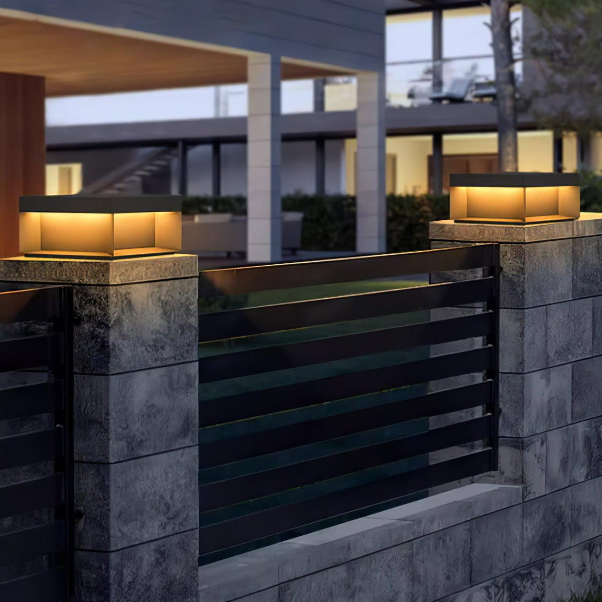 Black Box Outdoor Post Light | Radilum