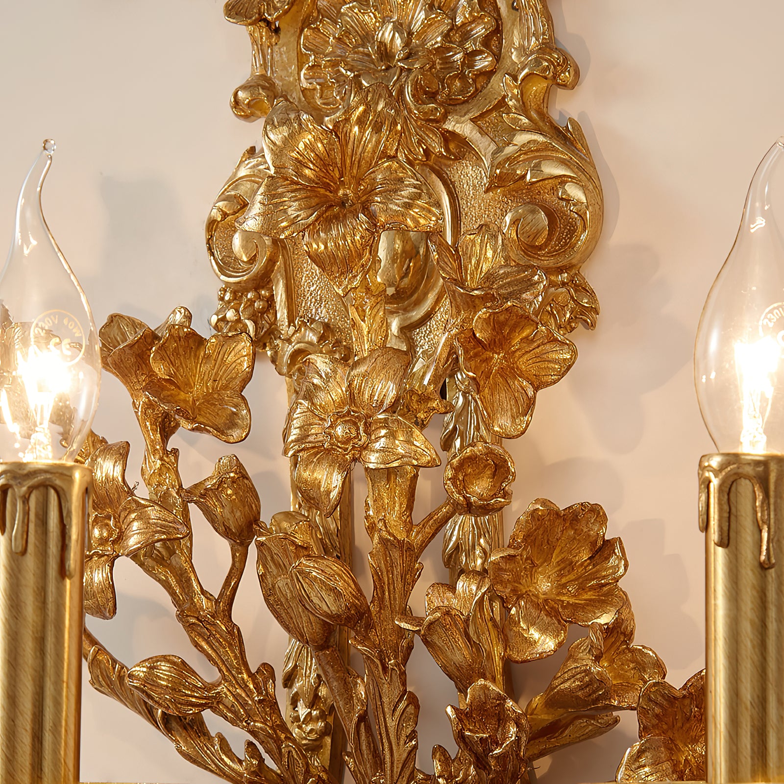 Blanche Brass Wall Lamp